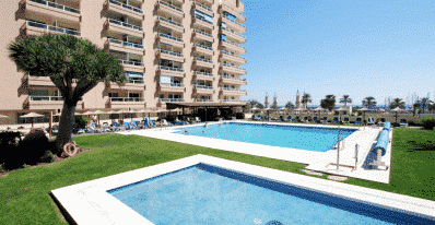 Alquiler de coches Hotel Pyr
