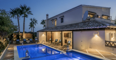 car hire hotel the Residence