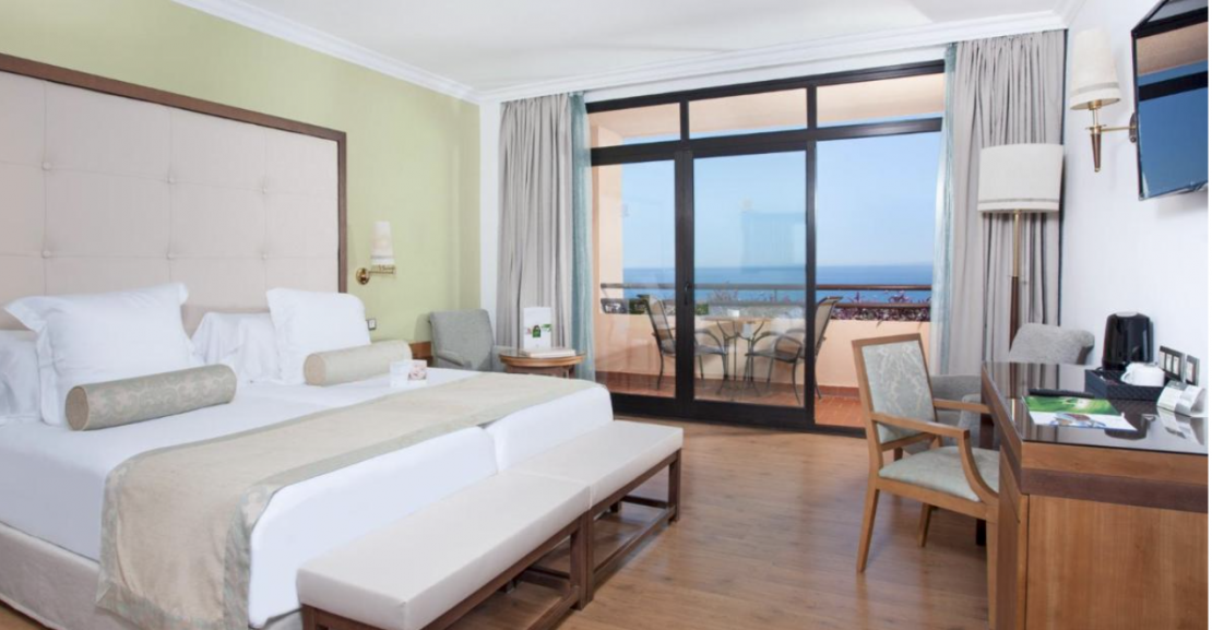 car hire Hotel Fuerte Marbella