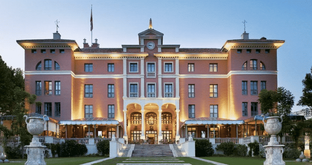 alquiler de coches Hotel Villa Padierna